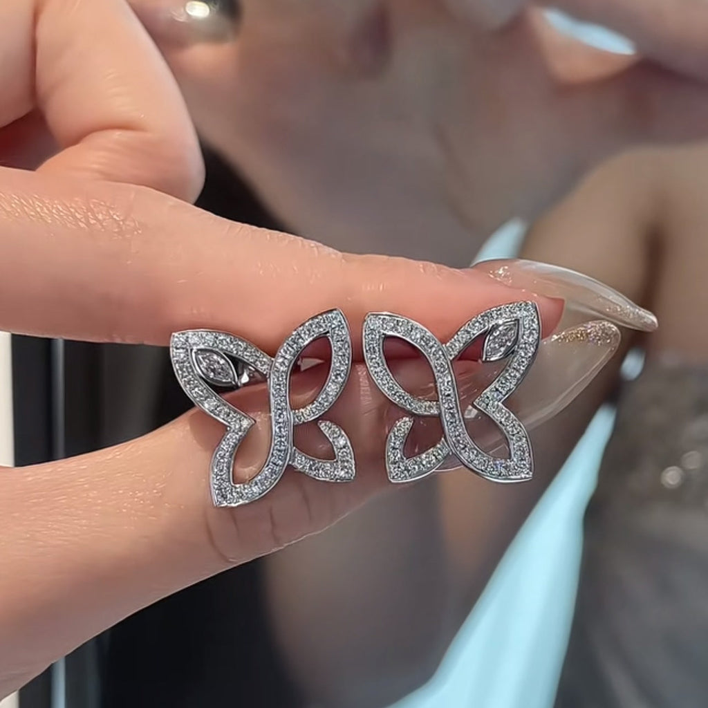 Harry Winston Style Butterfly Lily Cubic Zirconia Necklace