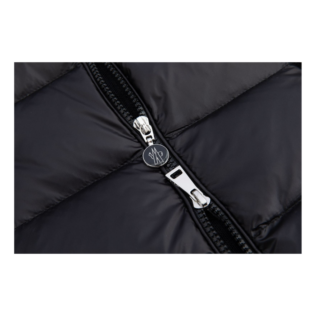Moncler Gles Fitted Hooded Puffer Jacket